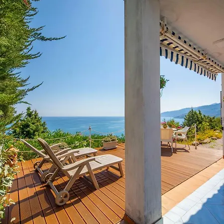 Holiday home The Sound Of The Sea Cefalu